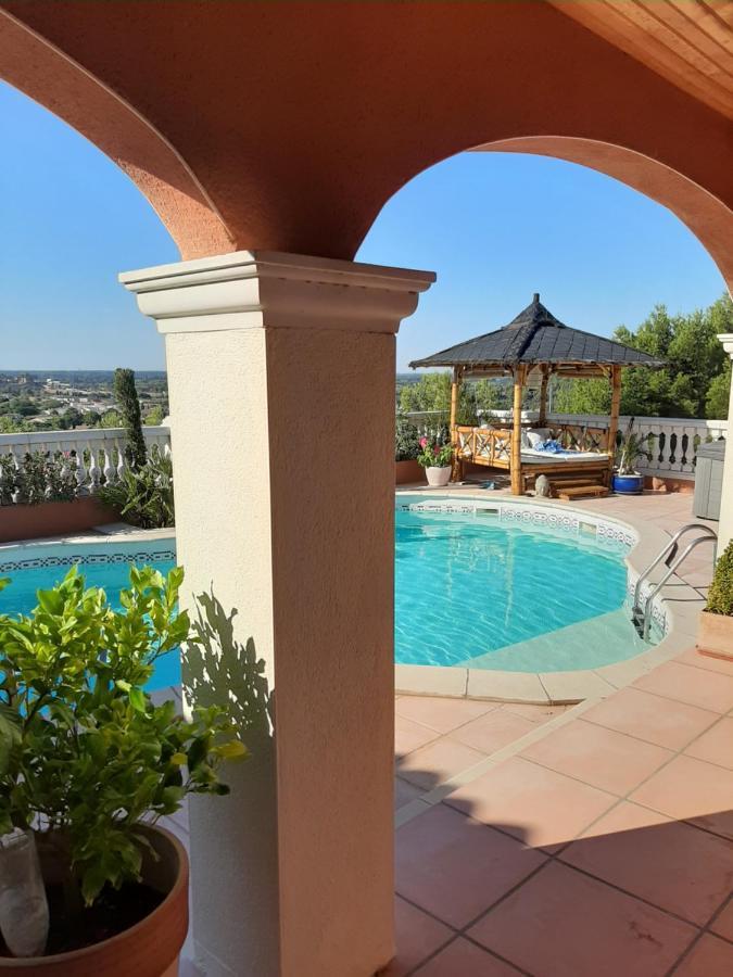 Les Collines D'Ugernum Bed & Breakfast Бокер Екстериор снимка